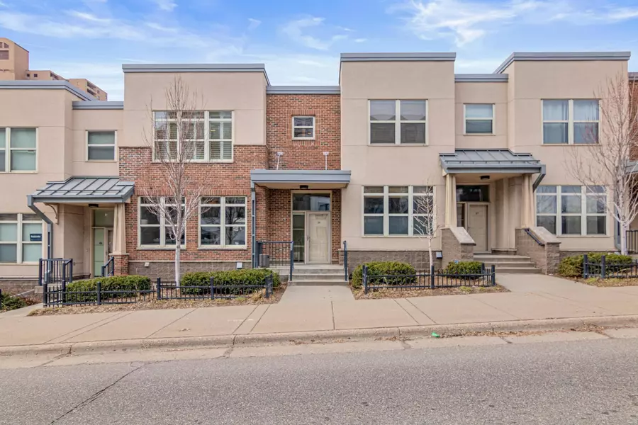 221 1st AVE NE ##38, Minneapolis, MN 55413