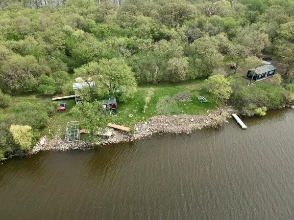 Big Stone City, SD 57216,LOT 20 Lakota Island