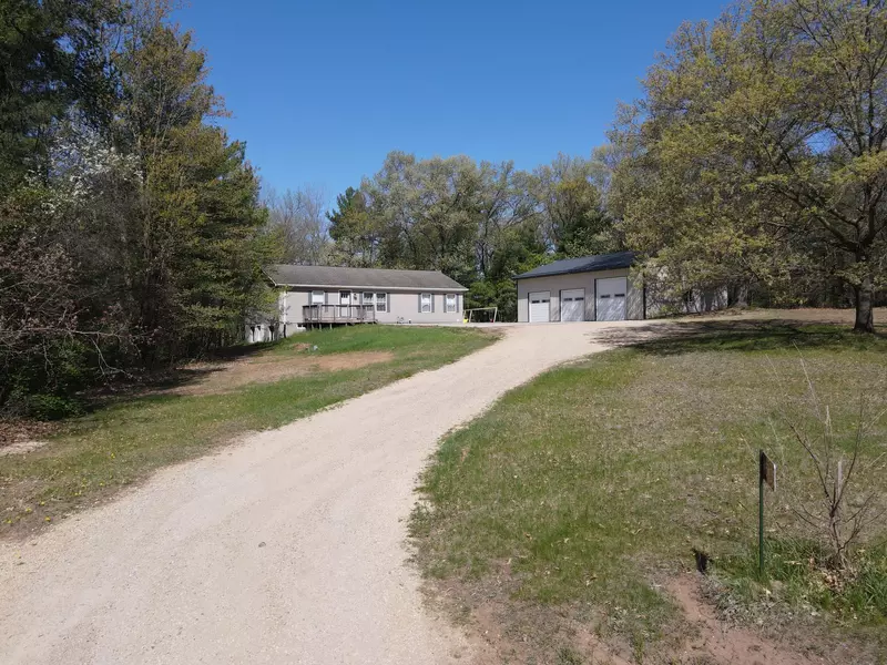 W5435 County Road V, Durand, WI 54736
