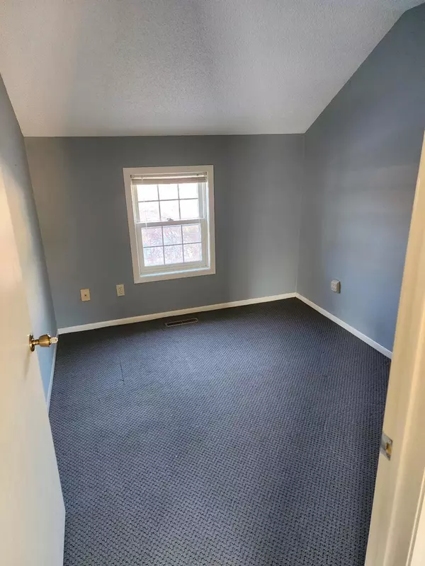 Alexandria Twp, MN 56308,909 Broadway ST