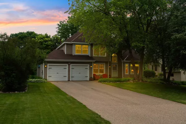 Eagan, MN 55123,4104 Havenhill CIR