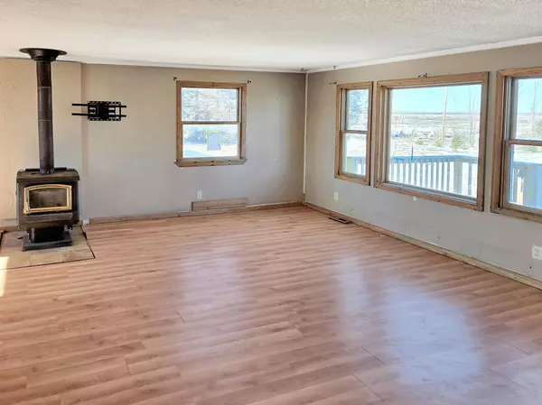 Wannaska, MN 56761,42026 County Road 4