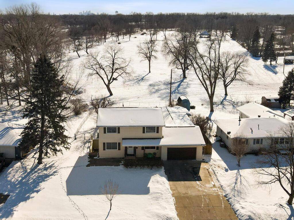 Brooklyn Park, MN 55443,4325 Estate DR