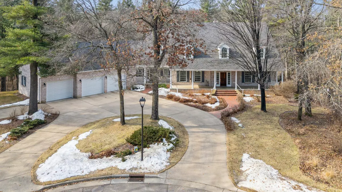 Eau Claire, WI 54701,3881 Timber Creek CT