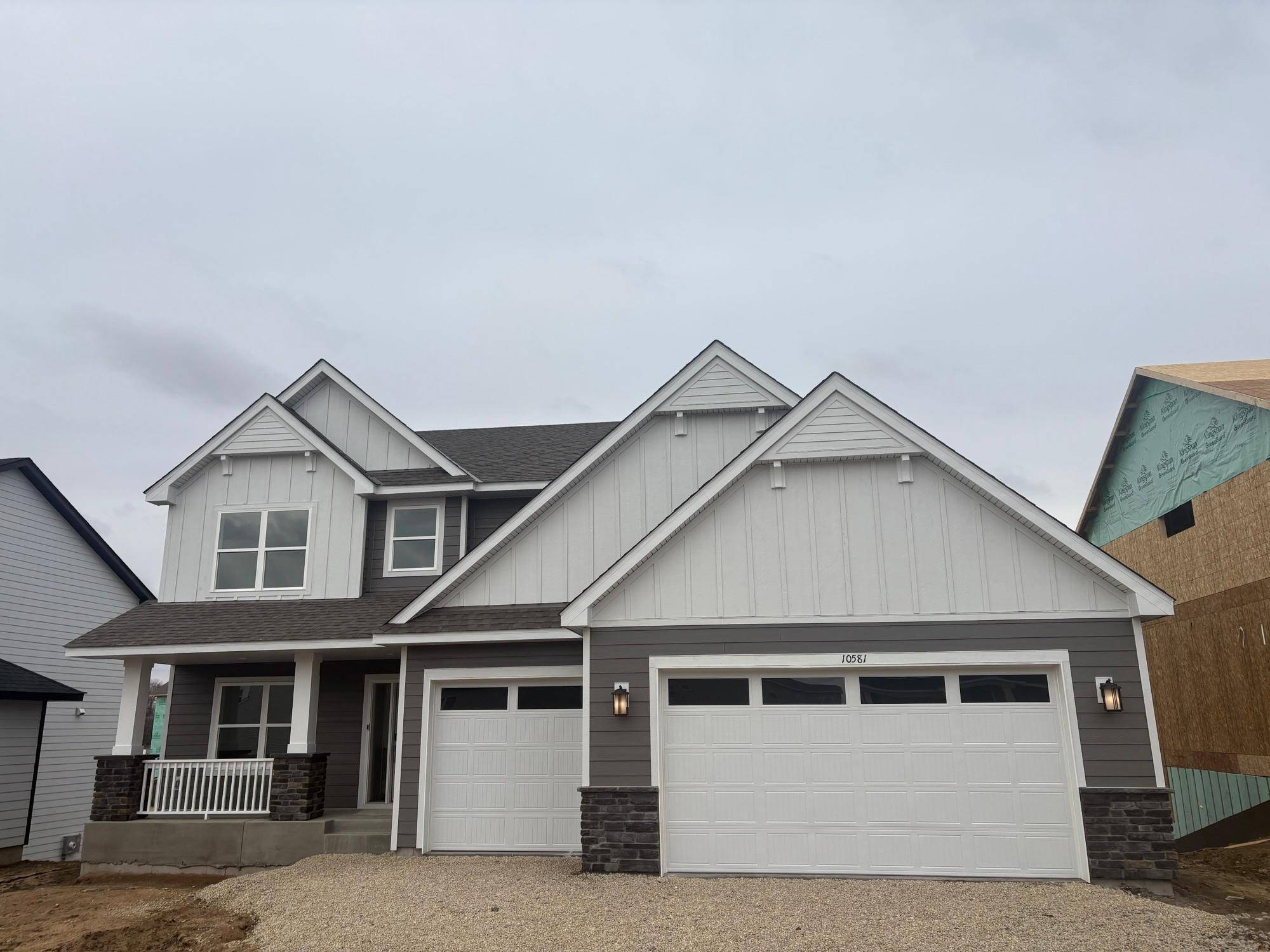 10581 Juneau LN N, Maple Grove, MN 55369