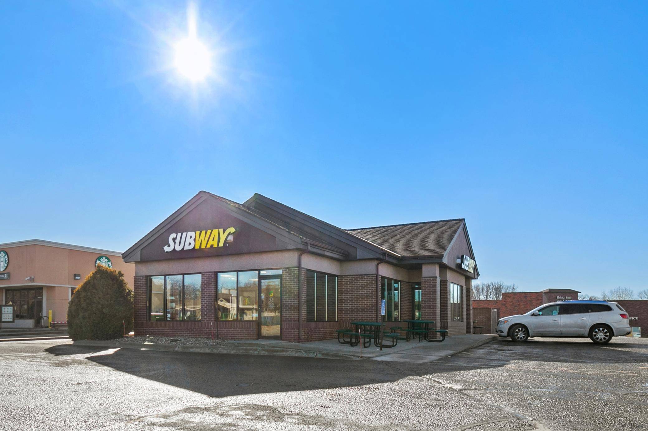 Owatonna, MN 55060,661 W Bridge ST