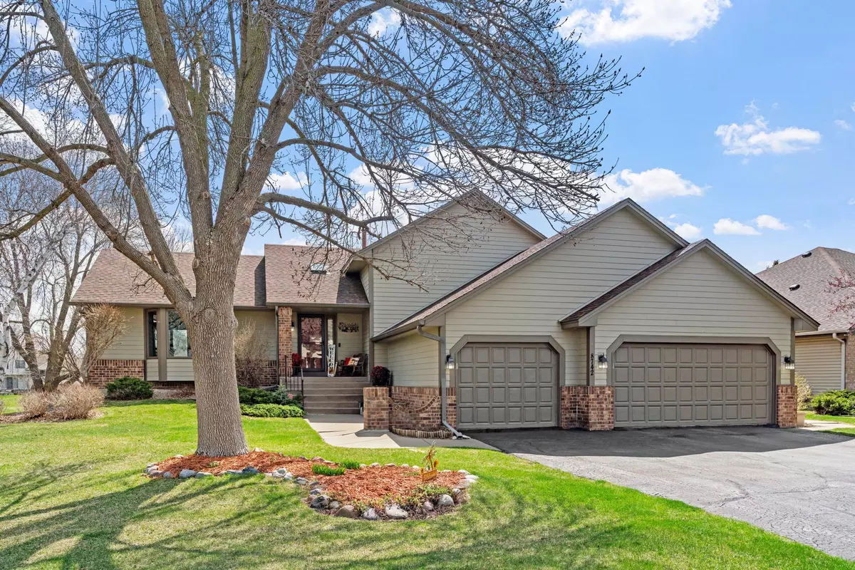 Brooklyn Park, MN 55443,8742 Kilbirnie TER