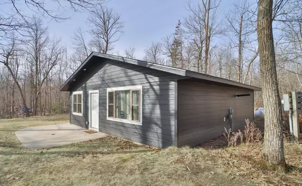 Aitkin, MN 56431,23202 Cedar Spring LN