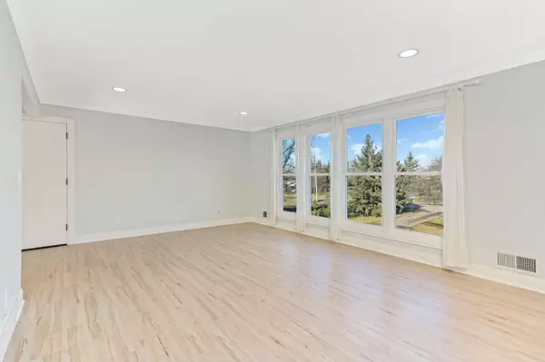 Corcoran, MN 55340,19927 Larkin RD