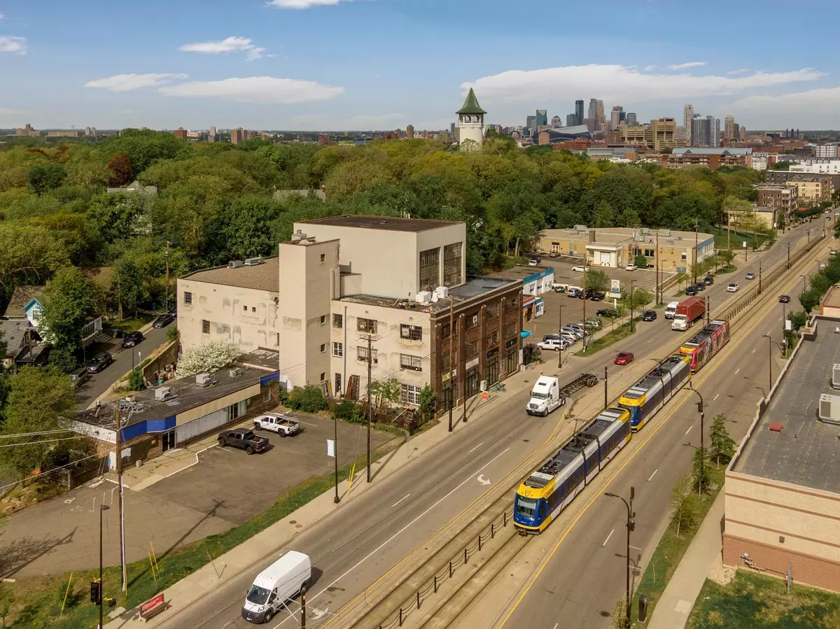 Minneapolis, MN 55414,3338 University AVE SE