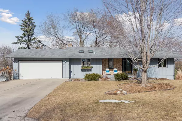 9008 44th CIR N, New Hope, MN 55428