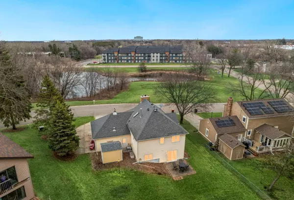 Maplewood, MN 55119,372 Mary ST S