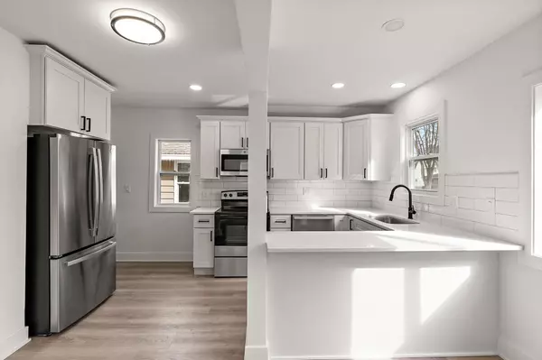 Robbinsdale, MN 55422,3939 Quail AVE N