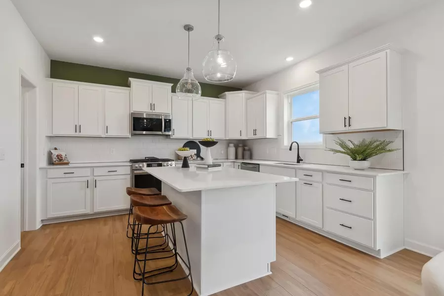 9659 Lydia LN, Elko New Market, MN 55020