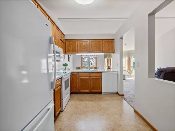 Alexandria, MN 56308,509 6th AVE W #203