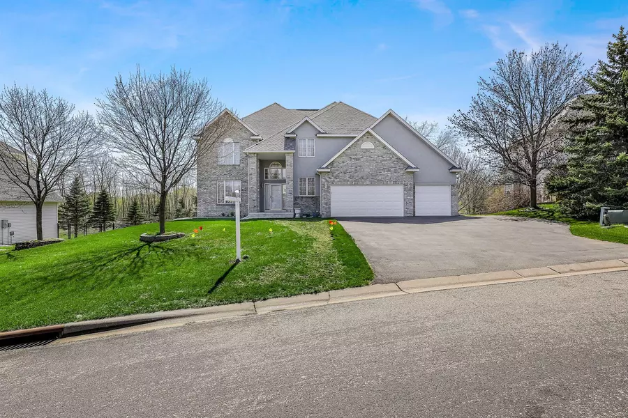 16187 Hawthorn PATH, Lakeville, MN 55044