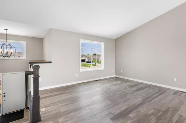 Buffalo, MN 55313,1003 Misty Meadow BLVD