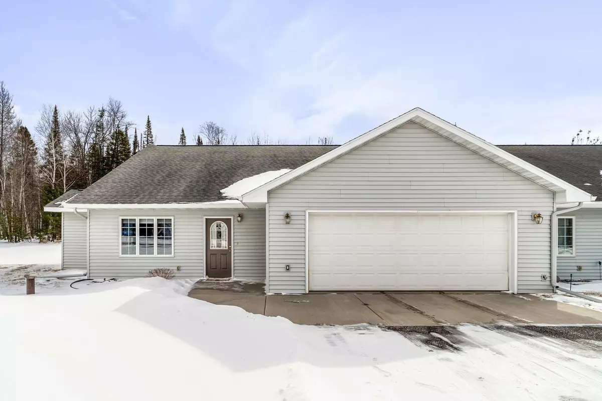 Esko, MN 55733,16 Michele Ln