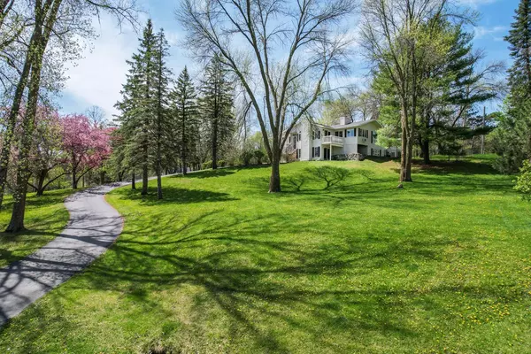 Rochester, MN 55902,2211 Lenwood DR SW