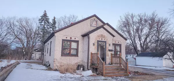 Detroit Lakes, MN 56501,1215 Summit AVE