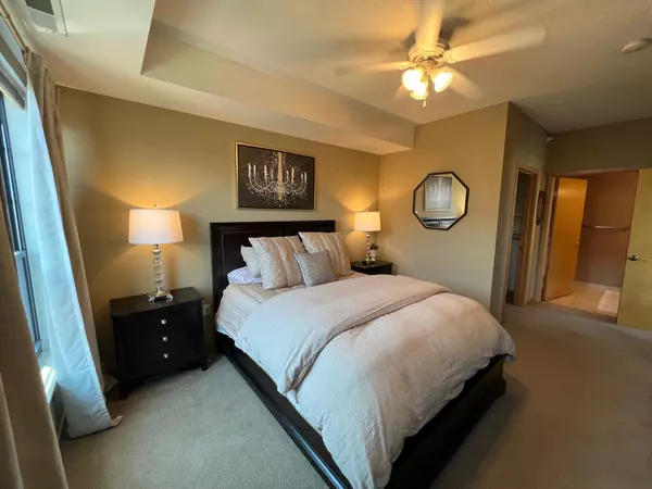 Saint Paul, MN 55114,825 Berry ST #410