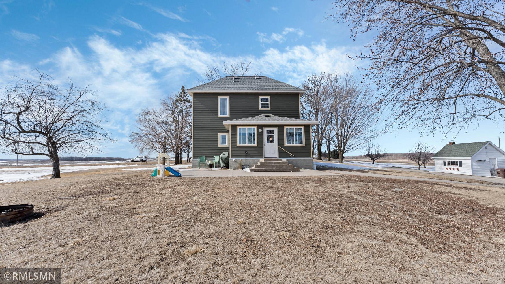 Cokato, MN 55321,902 Reardon AVE SW
