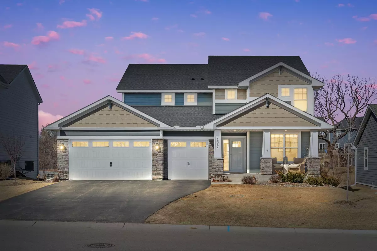 Chanhassen, MN 55317,2054 Paisley PATH