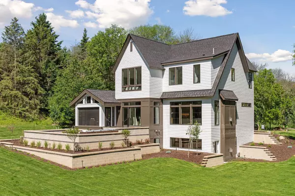 Orono, MN 55356,2700 White Oak CIR