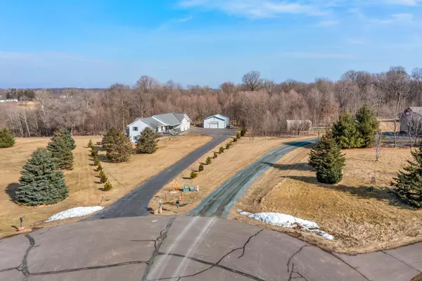 Saint Croix Falls, WI 54024,1417 212th ST