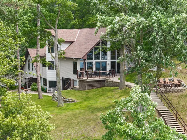 4999 320th ST, Cushing, MN 56443