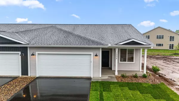 New Richmond, WI 54017,1332 Rose ST