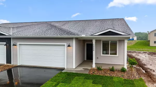 New Richmond, WI 54017,1332 Rose ST