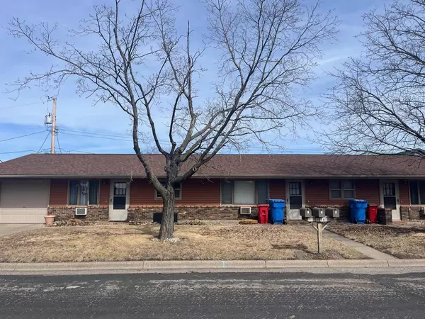 3678 W 8th ST, Goodview, MN 55987