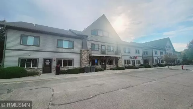 Chaska, MN 55318,572 Bavaria LN