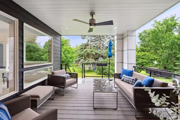 Golden Valley, MN 55422,209 Westwood DR N