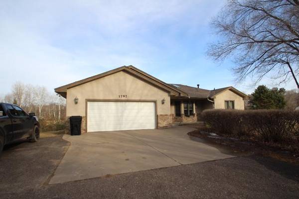 17975 Round Lake BLVD NW, Andover, MN 55304