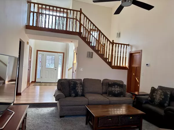 Woodbury, MN 55125,8187 Boulder Ridge RD