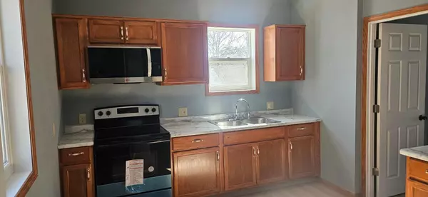 Saint Cloud, MN 56301,624 University DR S