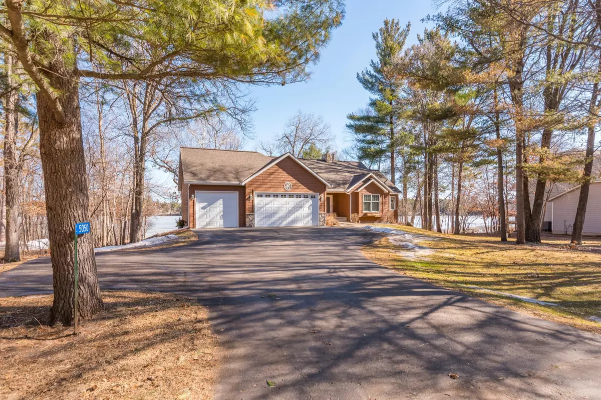 Nisswa, MN 56468,5050 Lower Roy Lake RD