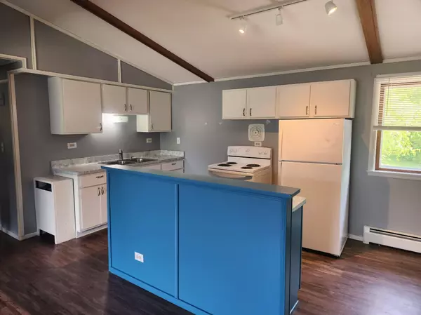 255 6th AVE NE #2, Hutchinson, MN 55350