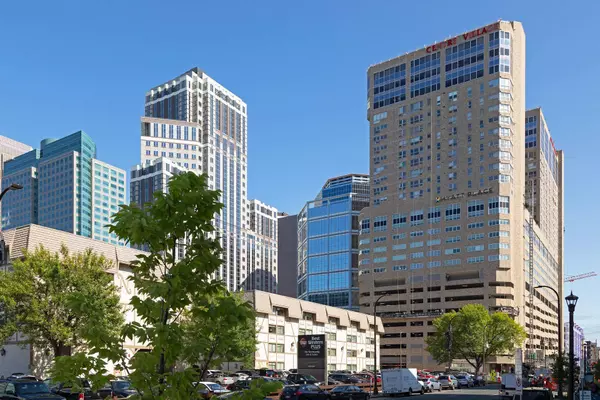 Minneapolis, MN 55415,431 S 7th ST #2621