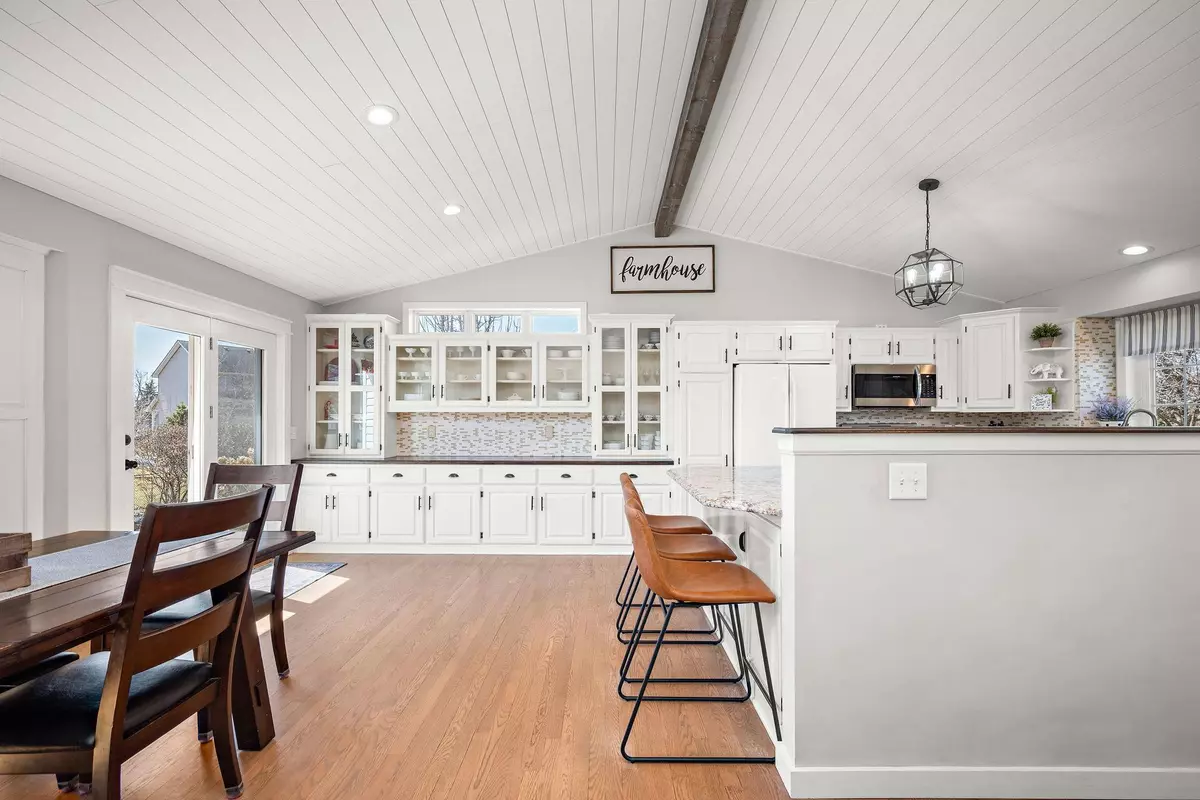 Blaine, MN 55449,1732 126th AVE NE