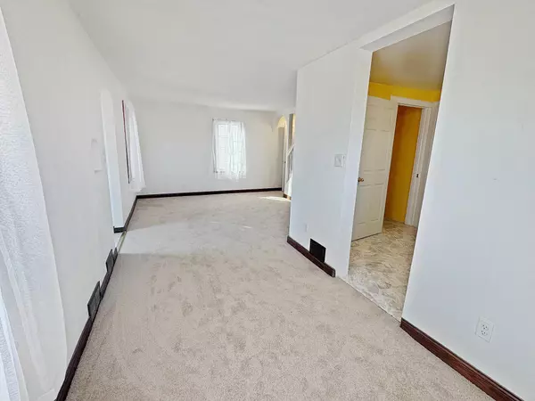 Westbrook, MN 56183,854 Ash AVE