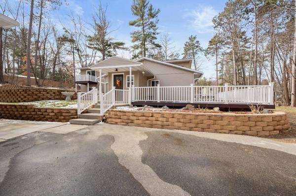 26267 Clara AVE,  Cohasset,  MN 55721