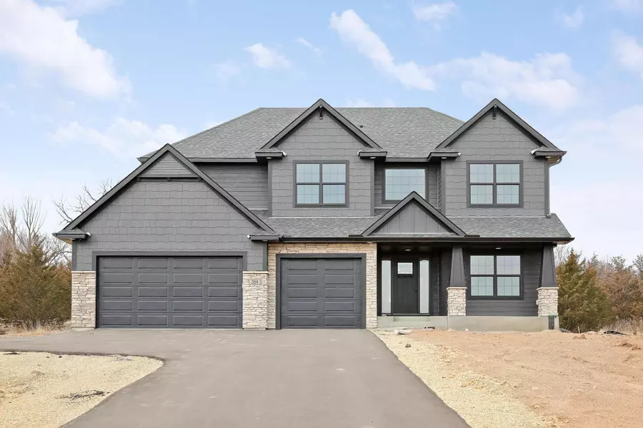 384 Moelter LN, Hudson, WI 54016