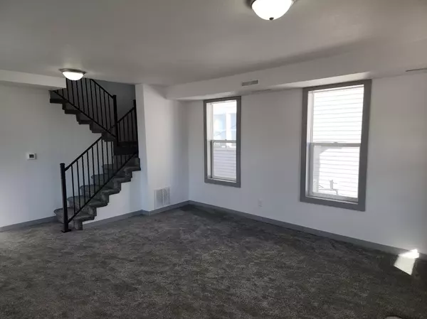 Courtland, MN 56021,324 Main ST