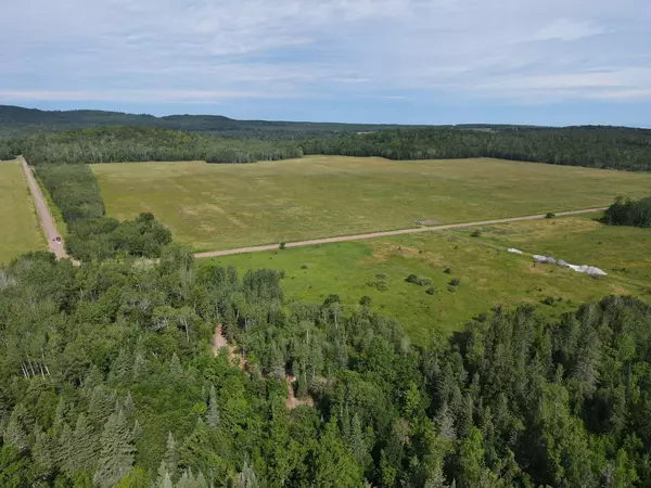 Bayfield, WI 54814,86640 N South Pratt Road