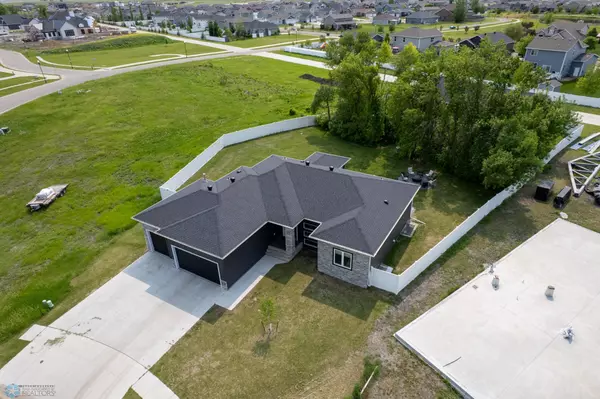 Fargo, ND 58104,5881 31st ST S