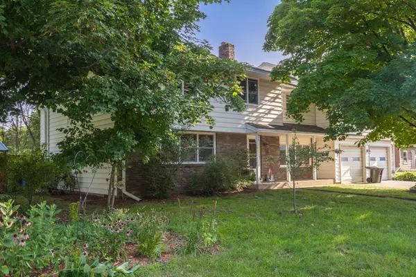 Amery, WI 54001,120 South ST W