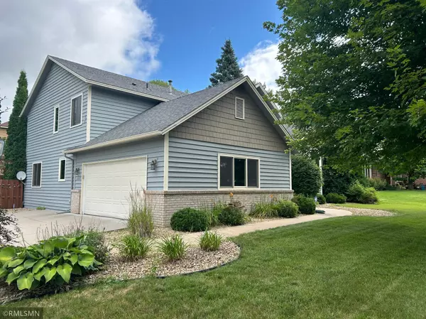 Arden Hills, MN 55112,1507 Arden Vista CT